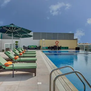 4* מלון Al Khoory Atrium